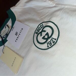 Brand New Gucci Shirt - Sz. Medium